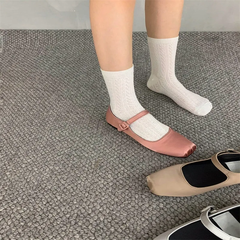 Chicmy 2023 NEW Classic Silk Ballet Shoes Buckle Strap Ballet Shoes Women Square Toe Simple Women Flats Elegant Valentine Shoes