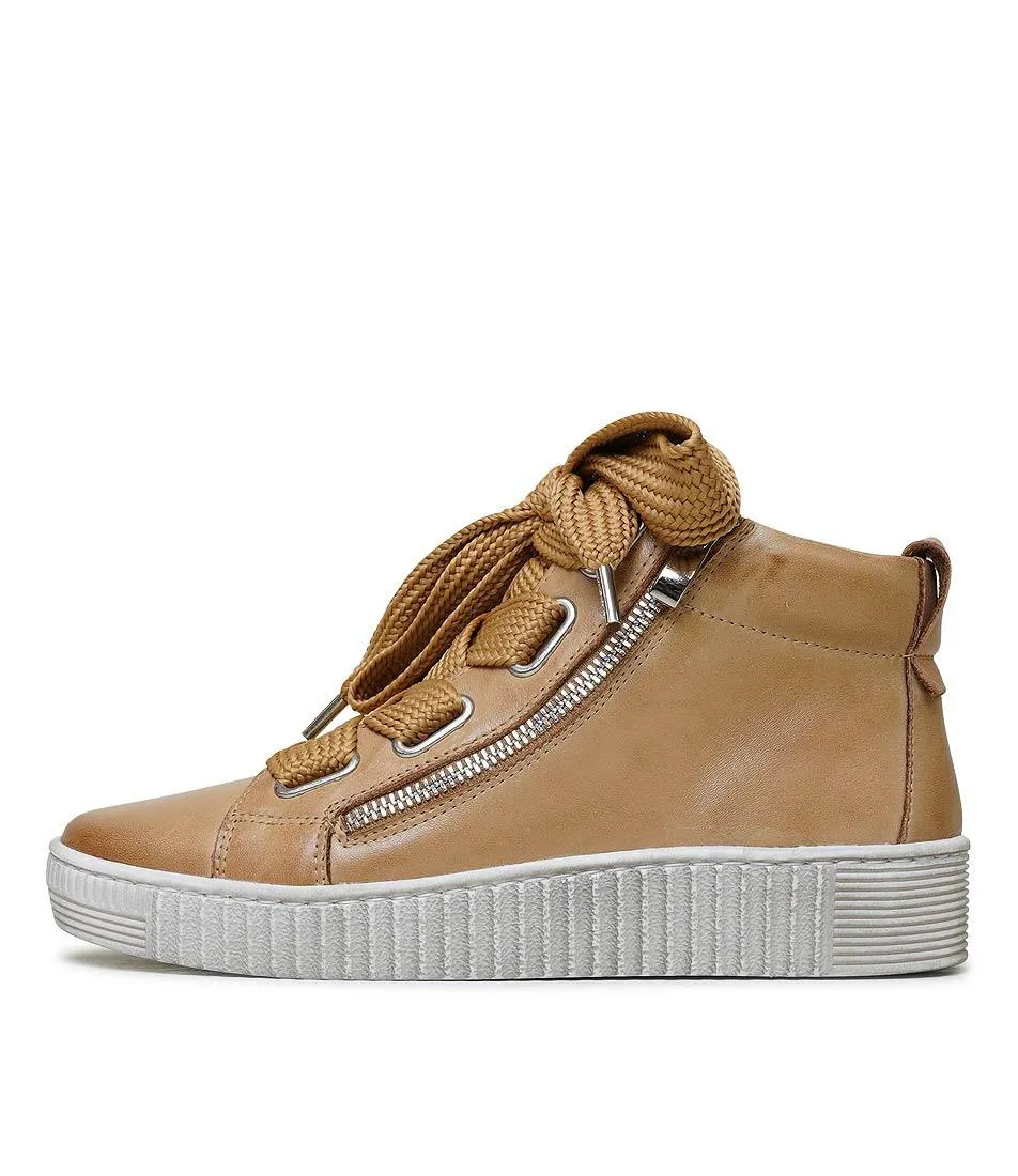 Joyous Tan Leather Sneakers