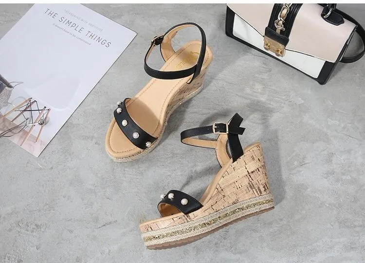 Petite Wedges Sandals Cora