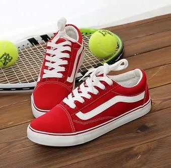 Skater Style Casual Sneakers