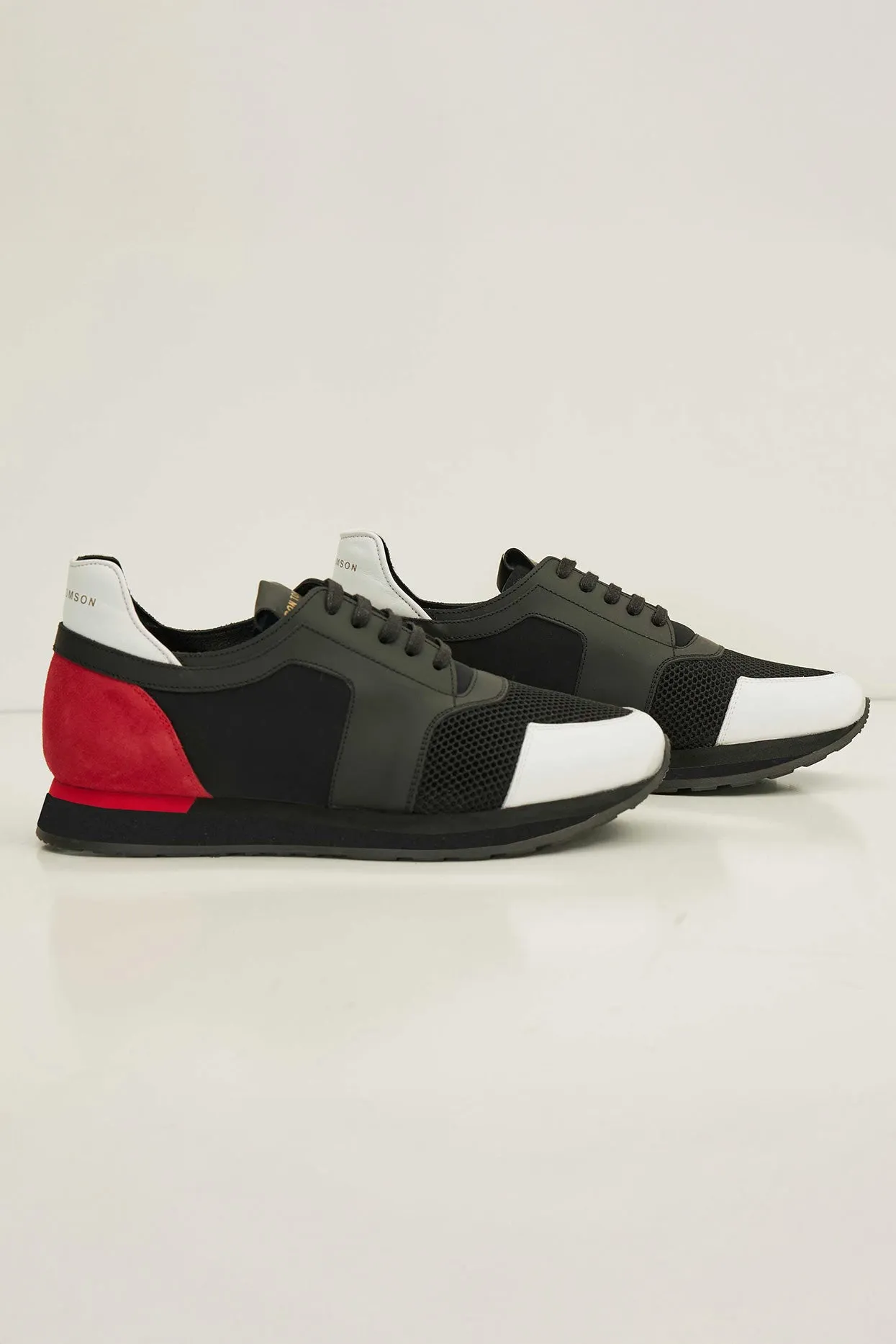 Skyscraper Runner Sneaker Ii Genuine Leather - Black Red